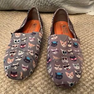 Bob’s from Sketchers flats